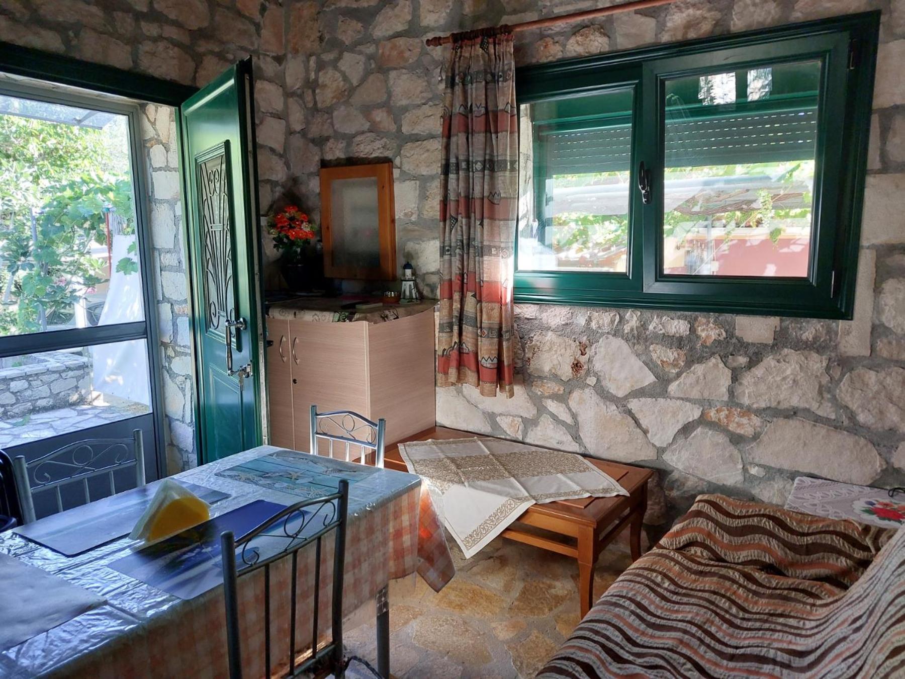 Villa The Stone House-Zacharatos Nikolaos Pouláta Esterno foto
