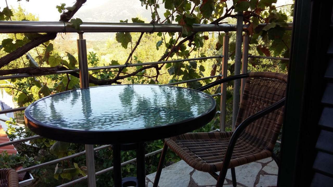 Villa The Stone House-Zacharatos Nikolaos Pouláta Esterno foto